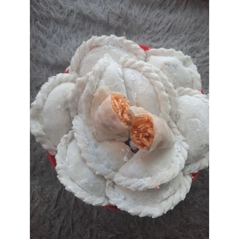 

CIRENG ISI AYAM SUWIR BESAR