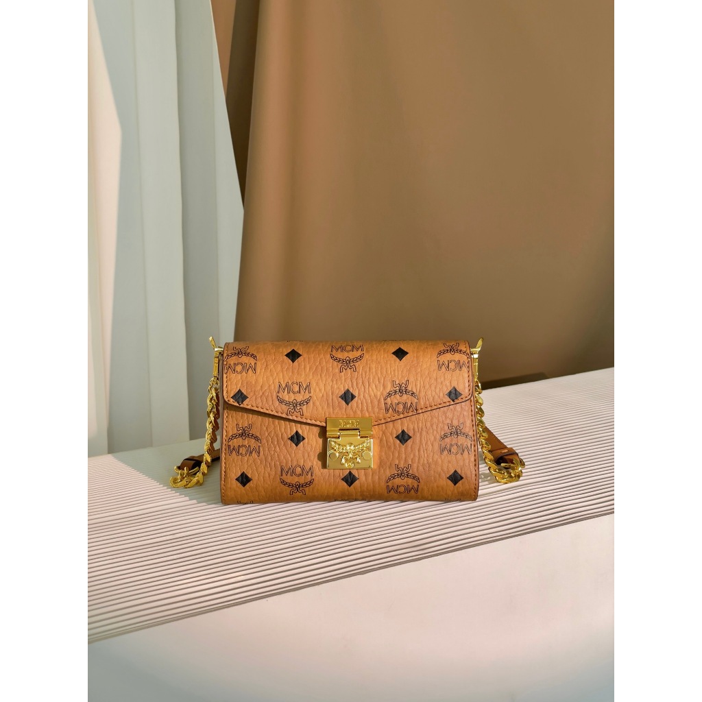 MCM Tracy Viestos Hand Bag Clutches/Kopling Tas Tangan MCM Tracy Viestos