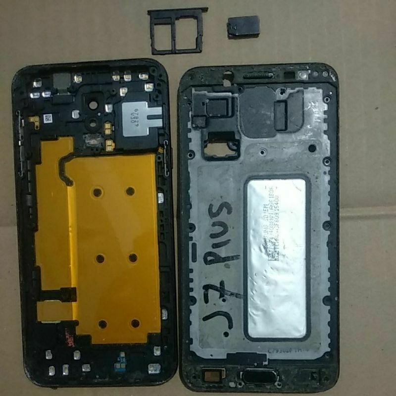 Perangkat Bekas Samsung J7 PLUS