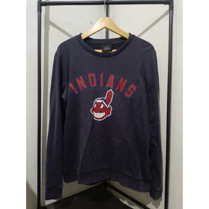 MLB Cleveland Indians crewneck sweater Second Original 100% Branded CN