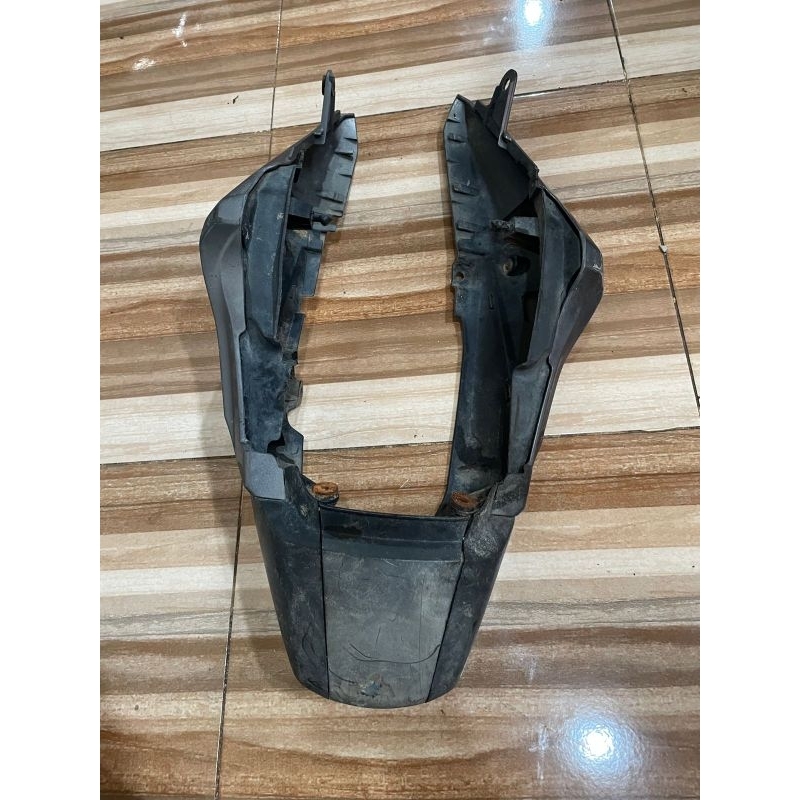 body belakang Megapro mono second original