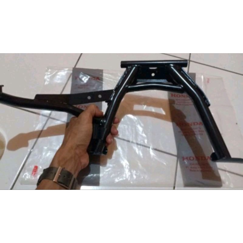 paket standar tengah jagang vario 125 old set as per karet original