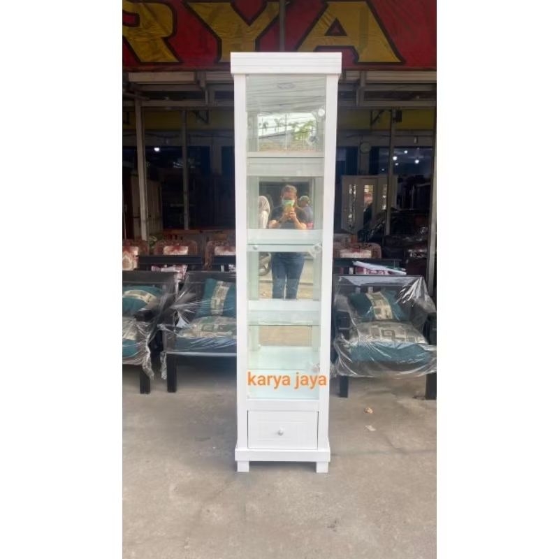 lemari pajangan kaca 1 pintu