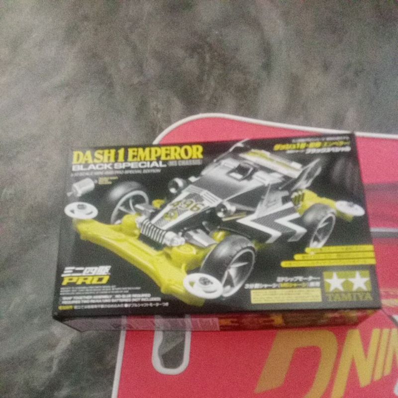 mini4wd Dash 1 Emperor black spesial Ms Tamiya