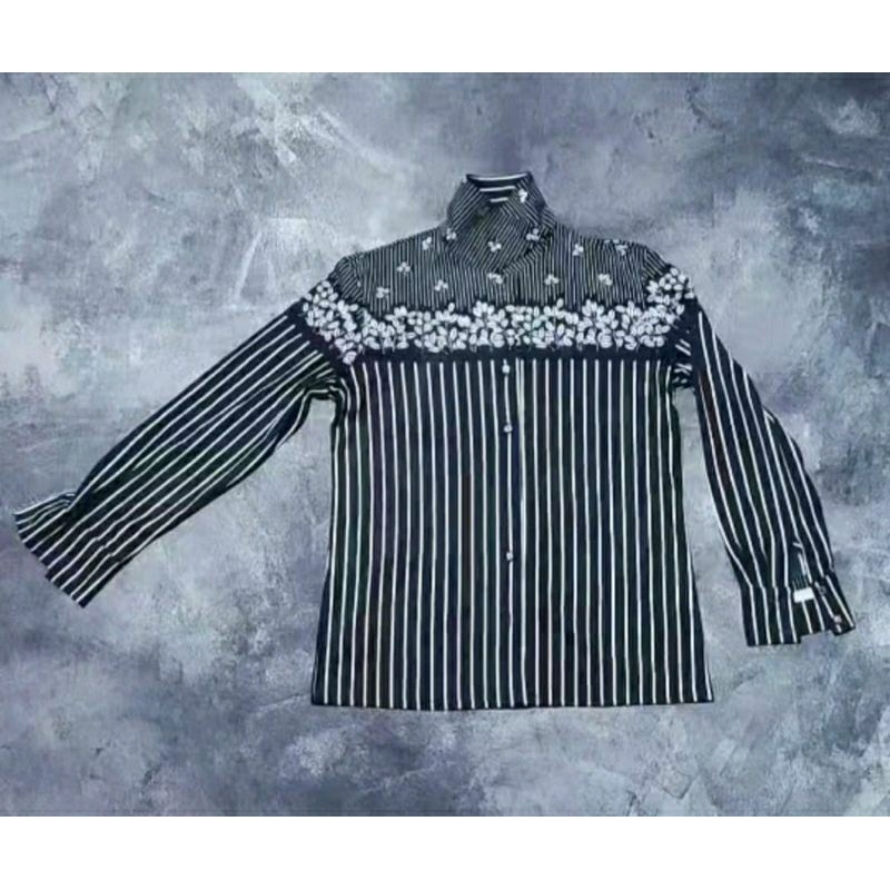Kameja salur / Kemeja salur preloved