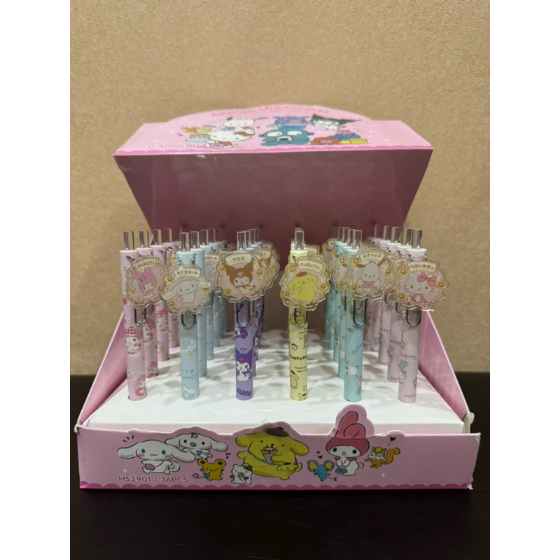 

SANRIO CHARACTERS SET PULPEN AKRILIK UKIR BUNGA 1 SET ISI 6