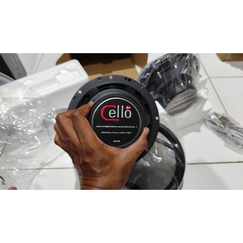 Speaker coaxial cello