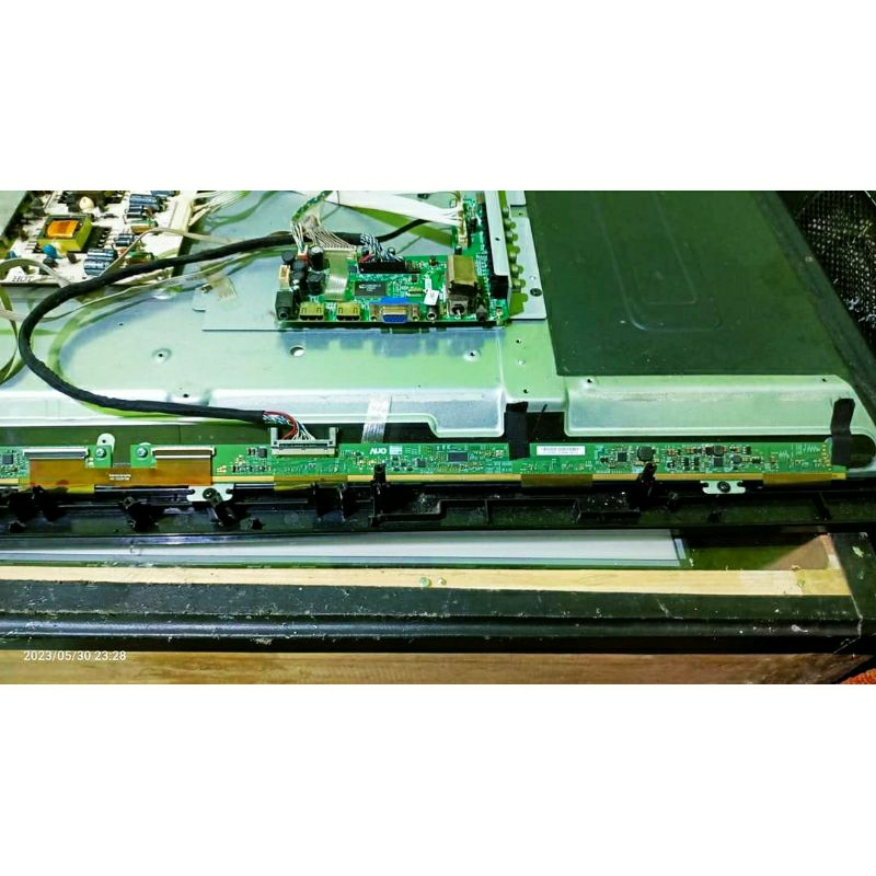 TCON  T CON MESIN BLOK TIKON TV POLYTRON 40T851