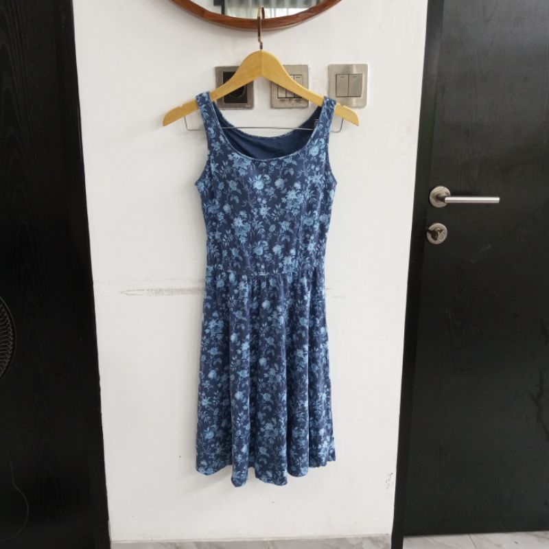 Uniqlo dress lengkap cap bra