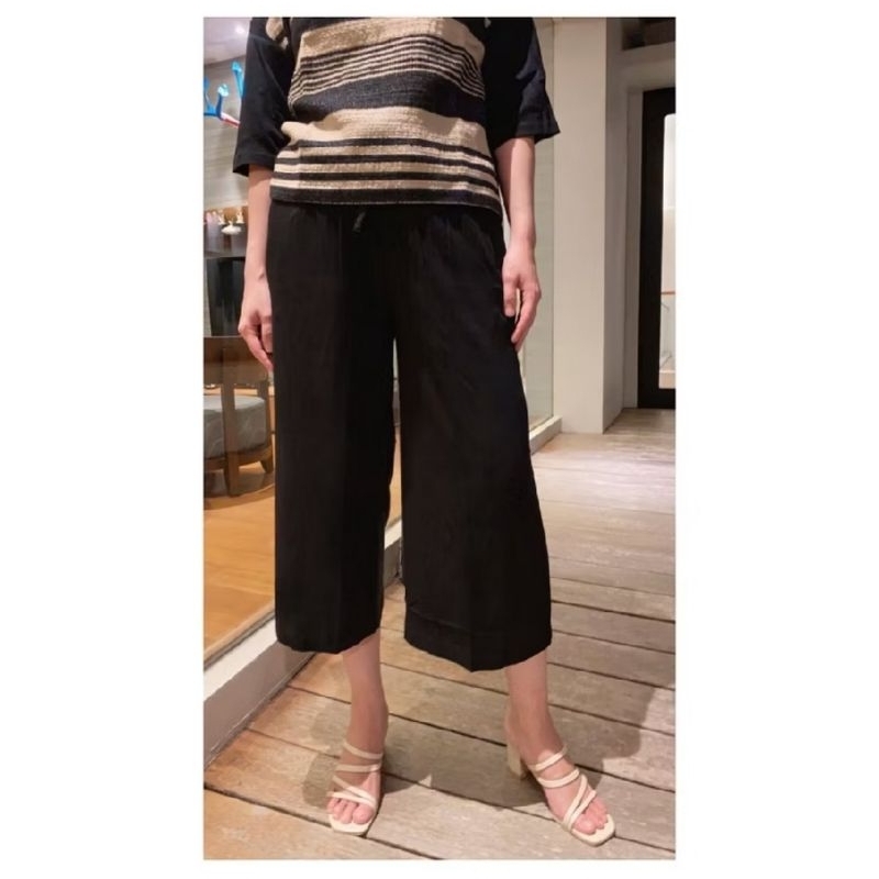 80 GIO/CELANA KULOT PENDEK GIO 7/9 KULOT PENDEK WANITA TEBAL / CELANA PENDEK PINGGANG KARET