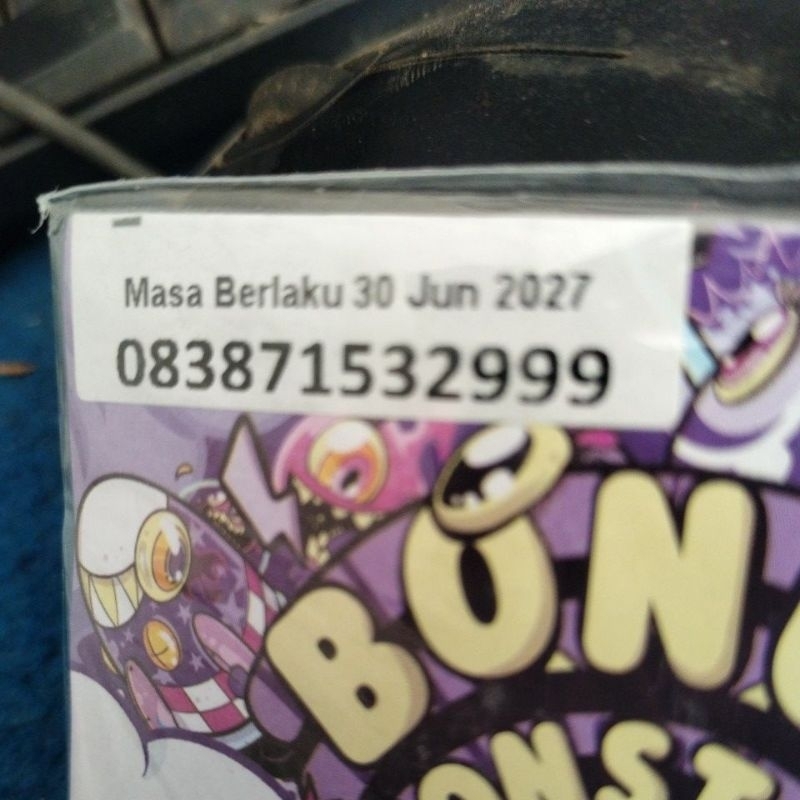 Kartu perdana nomor cantik Axis triple 999