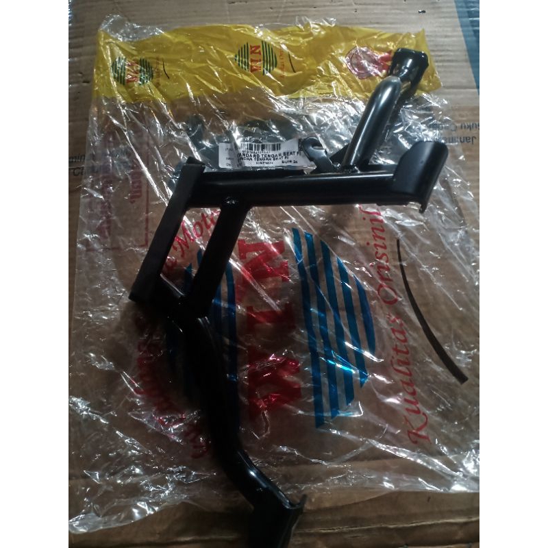 standar tengah Beat FI standar beat FI 2014-2016 merk WIN