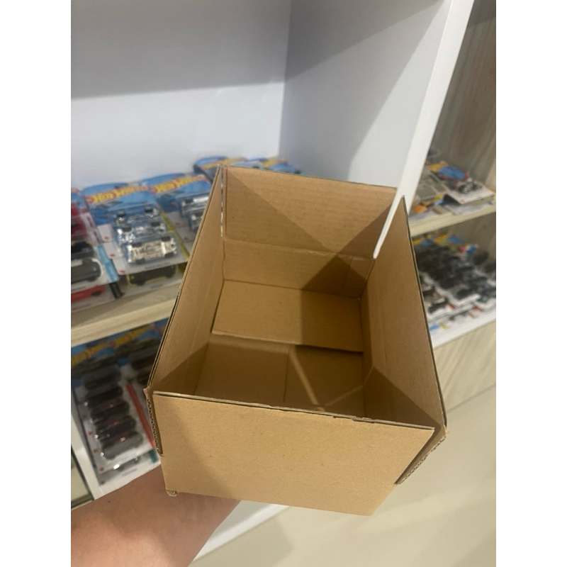 

kardus packing 21x15x6 tambahan (max 4 mobil)