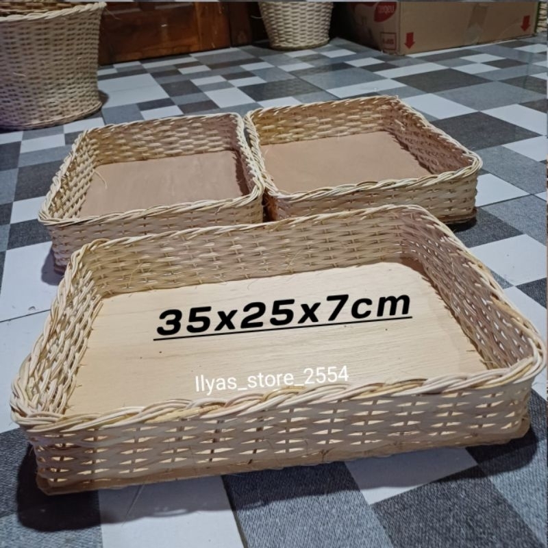 

kotak hampers parcel 35x25x7cm