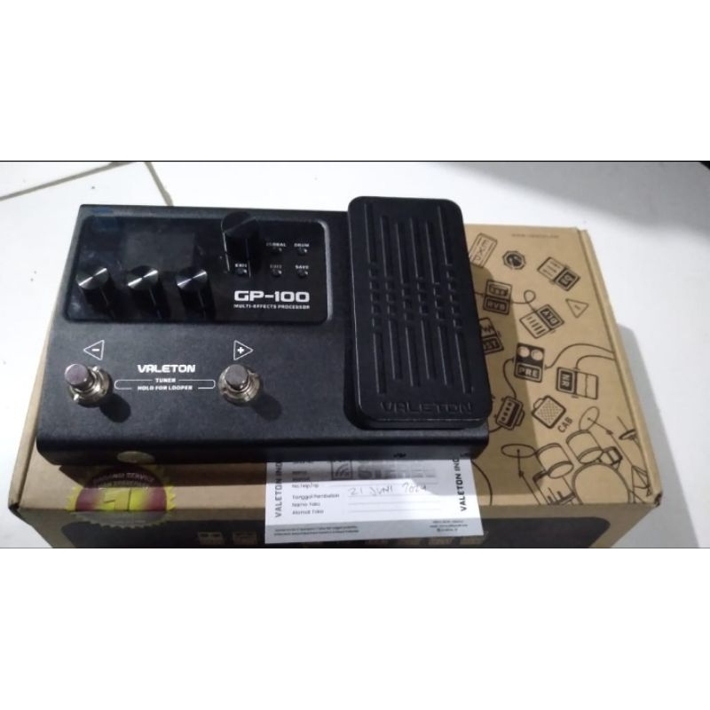 Efek gitar valeton gp 100 fullset second kondisi 98%