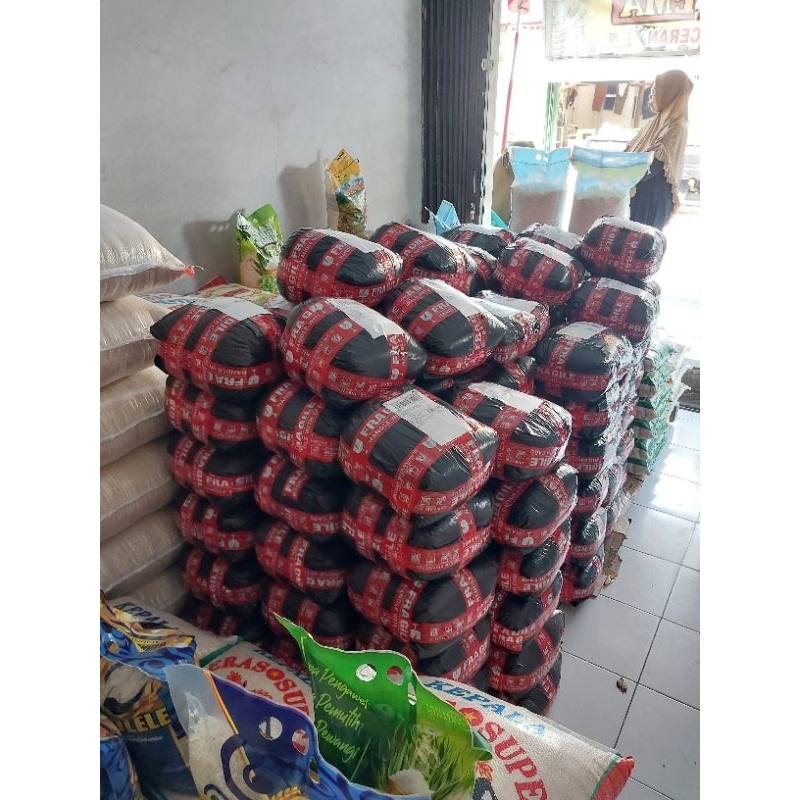 

LAKU Beras Slyp Super Murah Rojolele 10 Liter Pulen