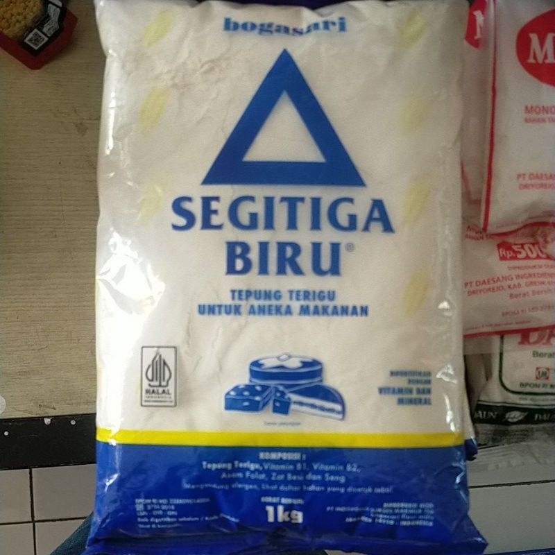 

TEPUNG SEGITIGA BIRU 1KG