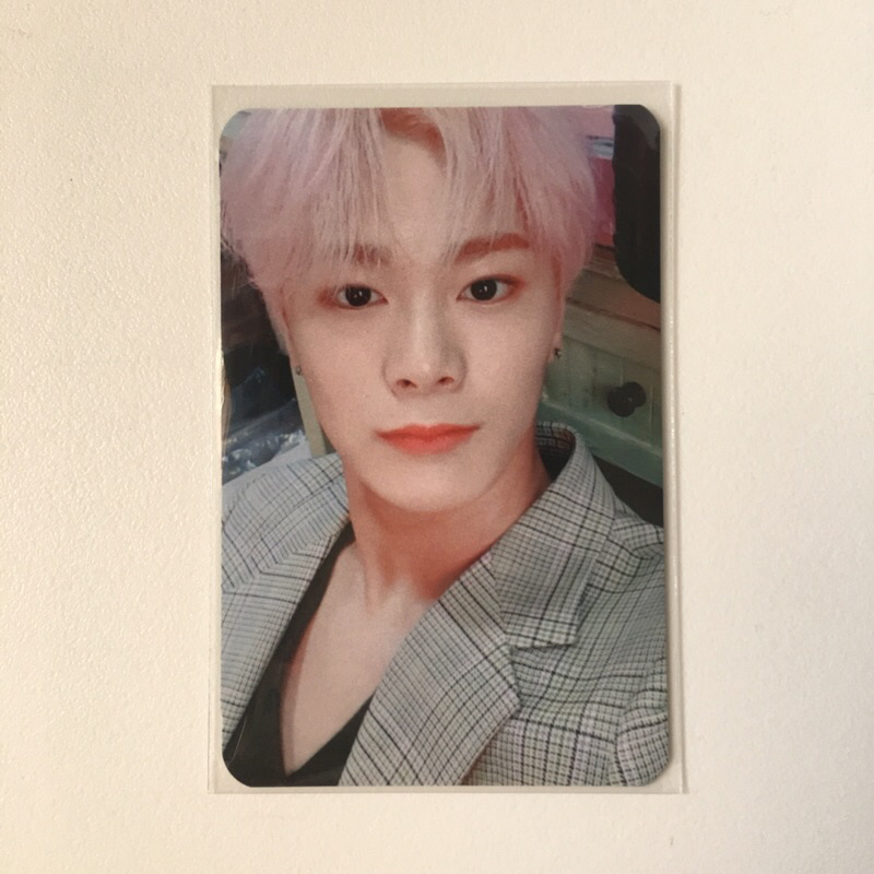 [OFFICIAL] Moonbin Astro Photocard Kpop (1st Album All Light)