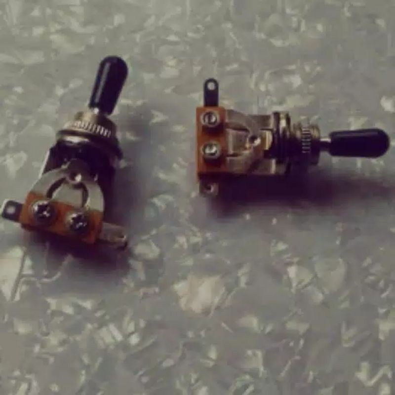 Switch Togel Model Gibson