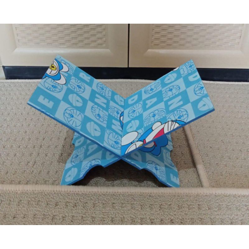 meja ngaji anak karakter