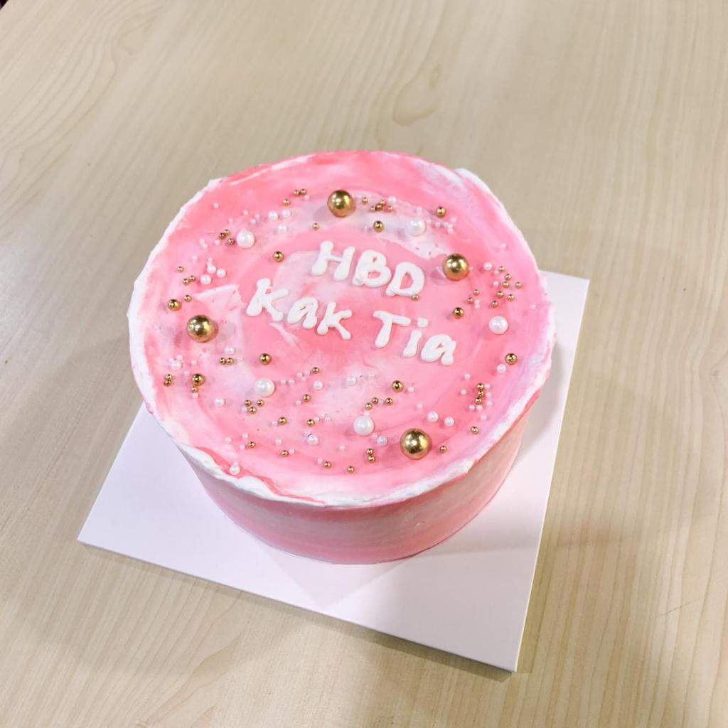 

Kue Ulang Tahun/Birthday Cake/Kue Ulang Tahun Tema Pink/Korean Pink/Kue Birthday jakarta