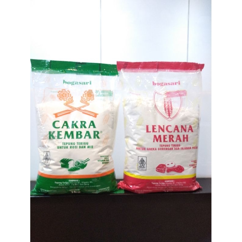 

Tepung bogosari lencana merah Cakra kembar