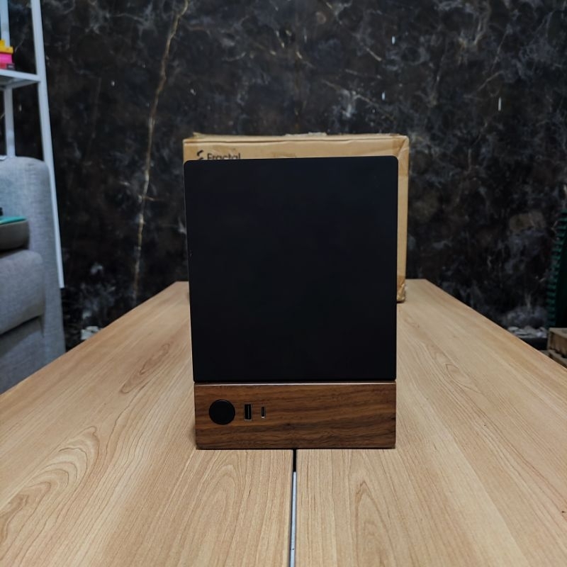 CASE CASING MINI ITX FRACTAL TERRA GRAPHITE/ BLACK LIKE NEW not A4 H2O, FORMD T1, NCASE