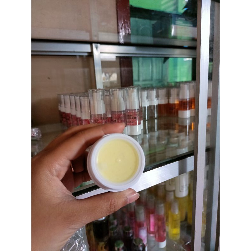 cream malam dosis tinggi (MALAM R3)