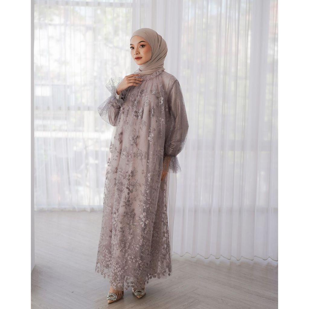 ( Hanya Sewa ) Sewa Dress Kondangan Lavender - Hijab