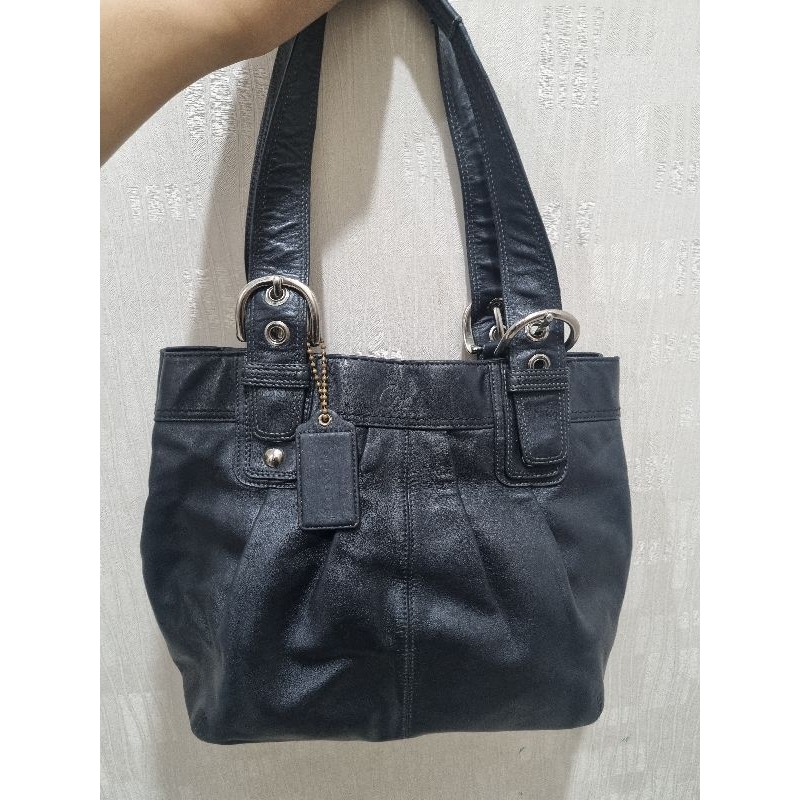 Coach Soho Pleated tote bag black ukuran medium tas slempang