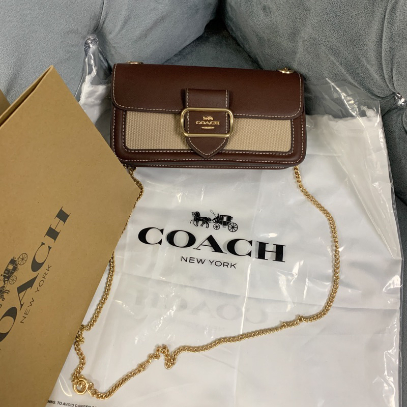 Preloved coach morgan