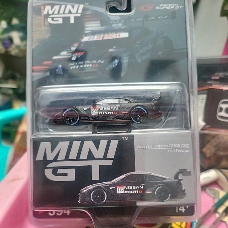 mini GT nissan GTR nismo GT500