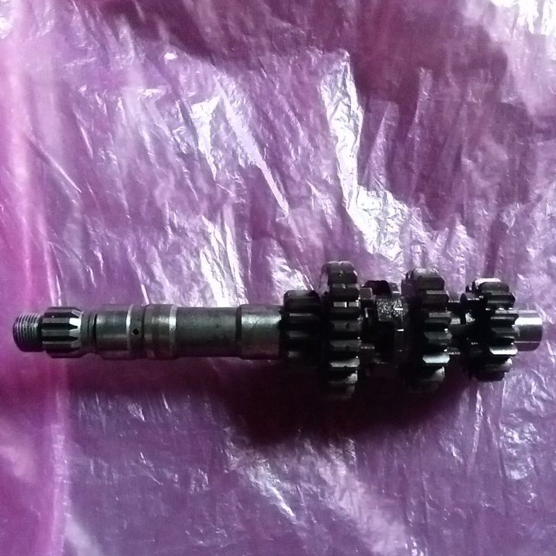 GIGI RASIO MOTOR VEGA ZR/JUPITER Z ROBOT TAHUN 2010 KODE 5D9