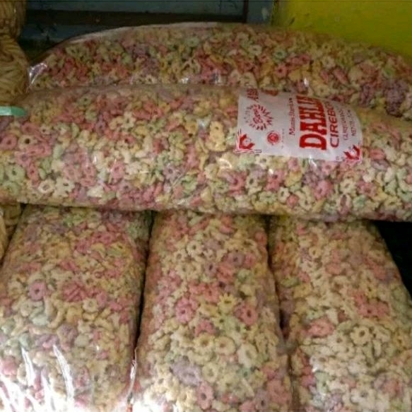 

Snack Cemilan Jadul Kembang Ribut Sakura Kembang 2,5 Kg