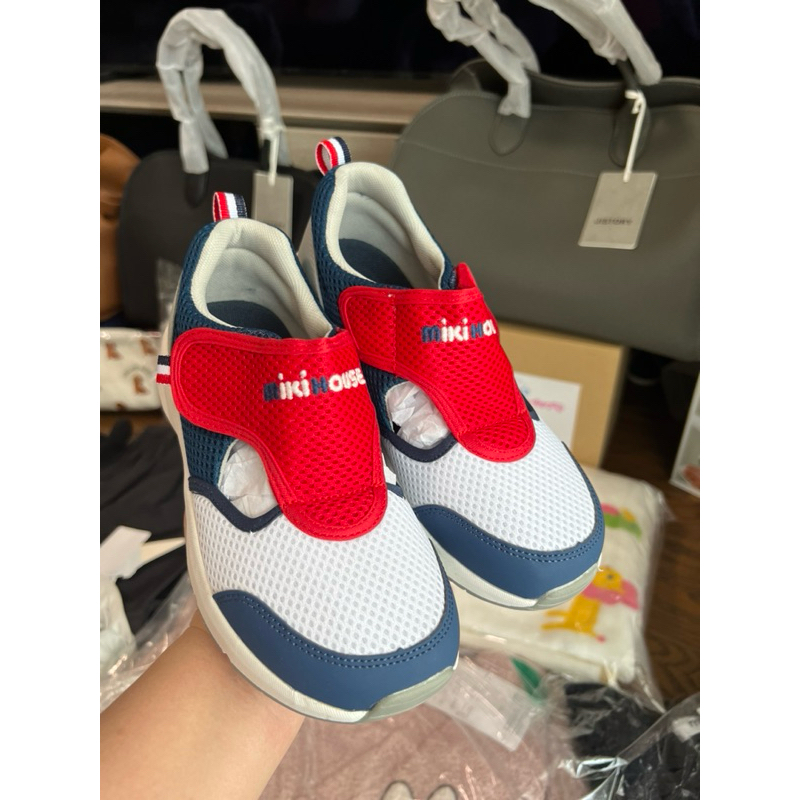 sepatu anak miki house