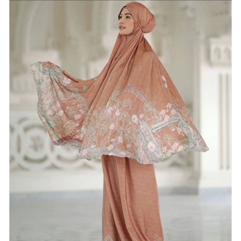 BUTTONSCARVES THE BRITISH PRAYER ROBE - BRICK ORIGINAL NEW AS-IS