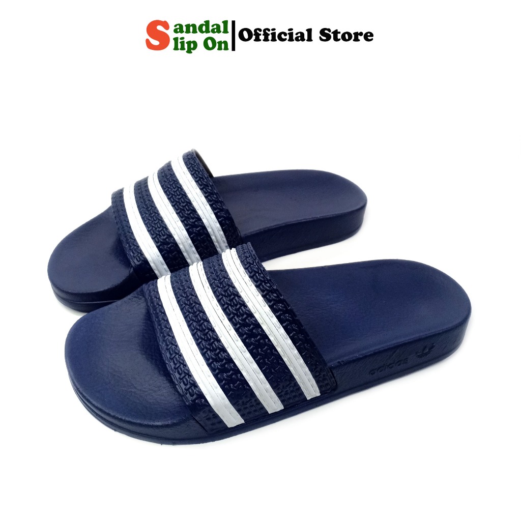 Sandal selop slide Casual Adidas pria wanita tipe slop slip on warna navy garis putih upper anyam