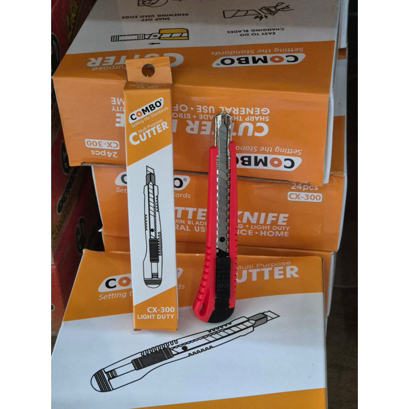 

Pisau Cutter Pemotong Kertas CX 300 Combo