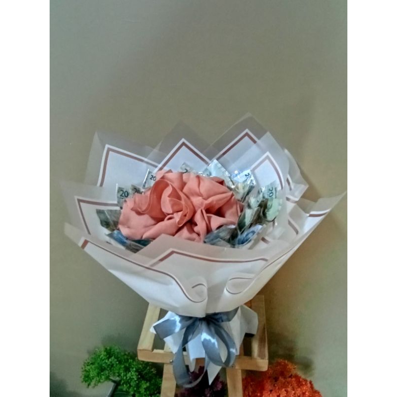 buket uang bentuk bunga+kerudung