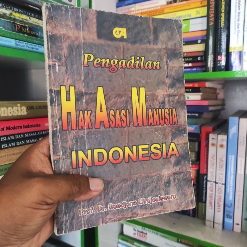 (ORI) buku pengadilan hak asasi manusia di Indonesia