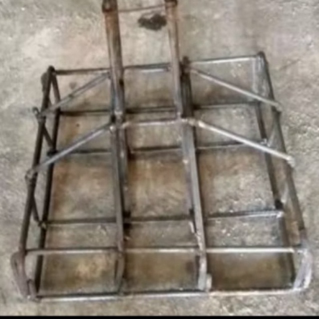 CAKAR AYAM STEK 40x40cm BESI 10mm
