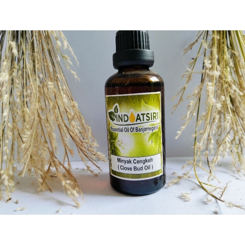 Minyak Atsiri Daun Cengkeh 100%murni netto 500ml,1000ml