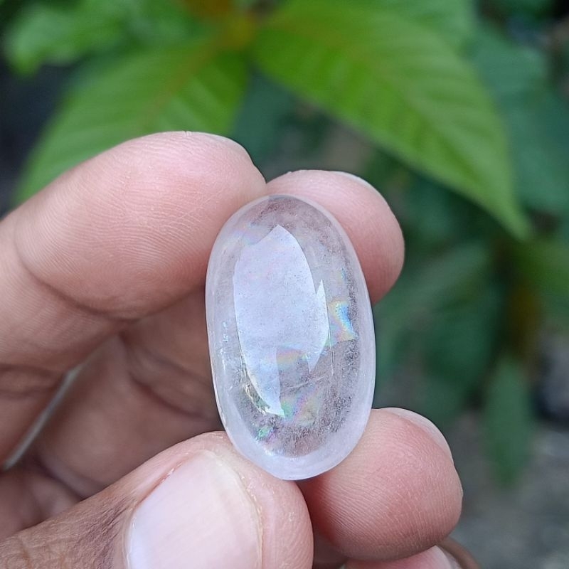 batu kecubung air pelangi asli Kalimantan