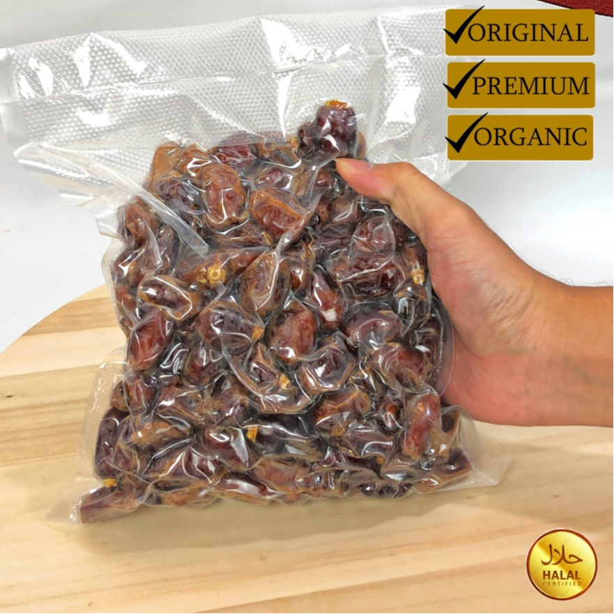 

Kurma Khalas Plastik Vacum Premium 1kg / kurma khalas date crown / Kurma kholas Premium / Khalas al-saad Original premium Date Crown / oleh -oleh haji dan umroh