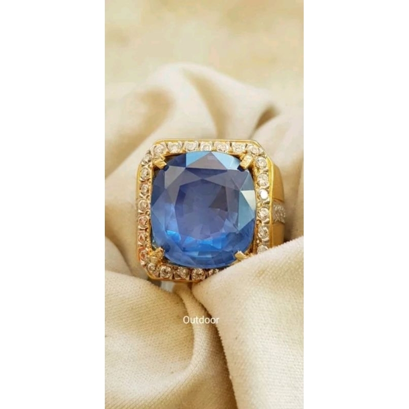 Natural blue sapphire burma. 18.78 crt. Unheated. Untreated