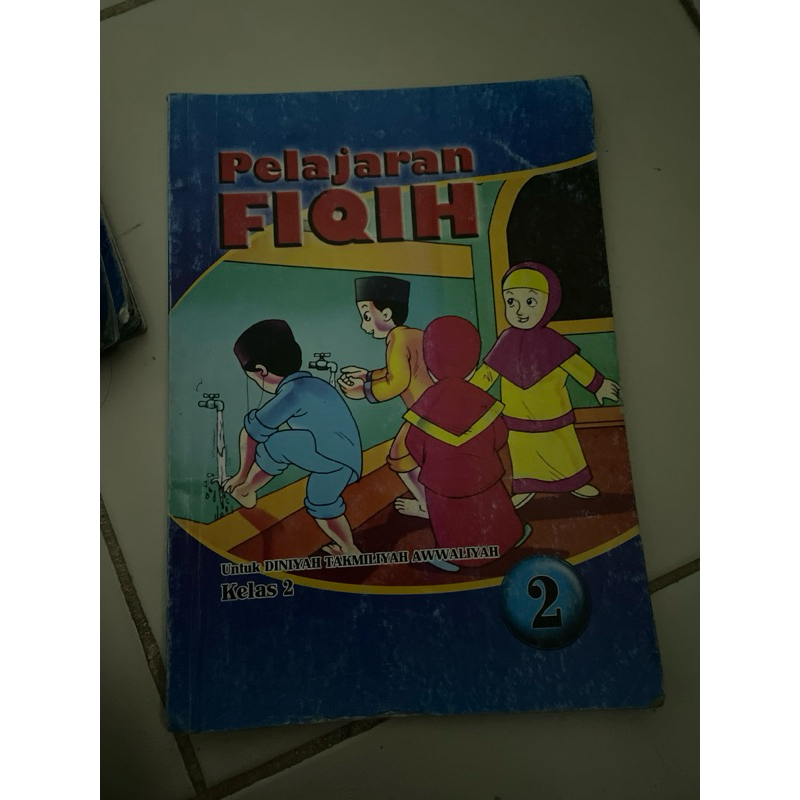 buku pelajaran Fiqih kelas 2