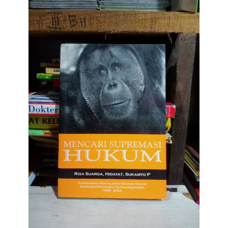 MENCARI SUPREMASI HUKUM