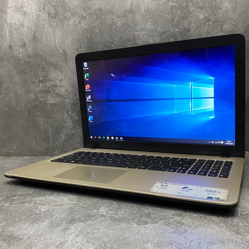 ASUS Vivobook 15 AMD E1 7010 RAM 2 GB SSD 128 GB Radeon R2 Laptop Second Murah Normal