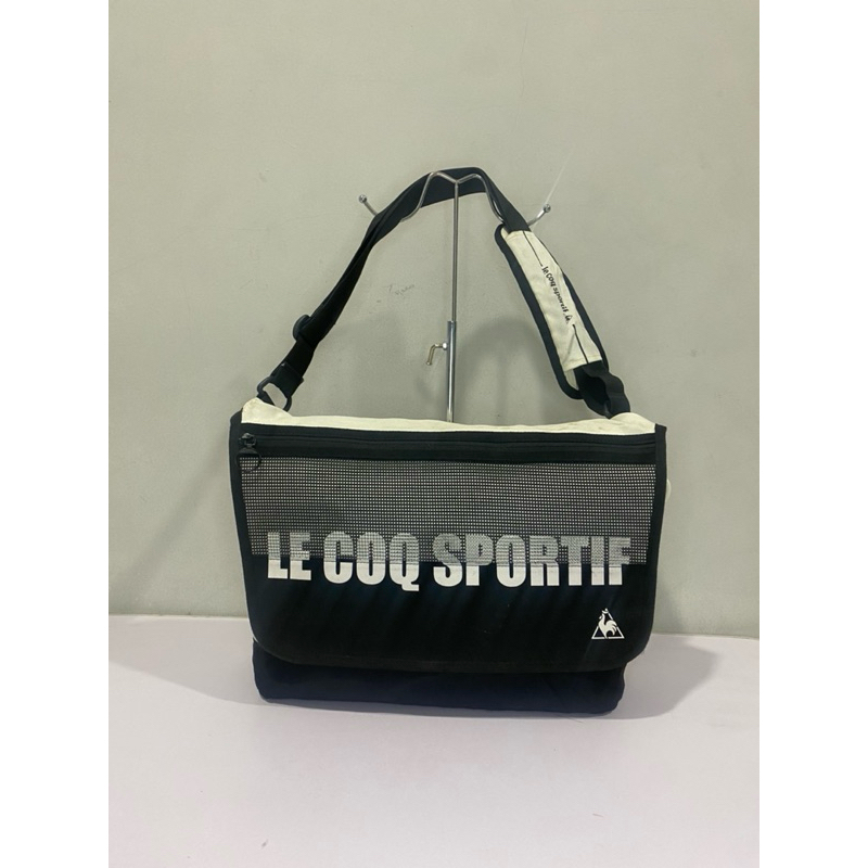 tas selempang Le coq sportif