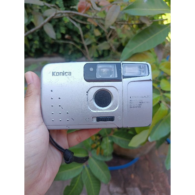 Kamera analog konica